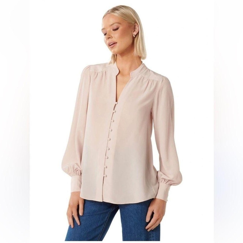 Elegant Alex & Lili women's blouse in a soft beige / nude tone. Made from lig...
